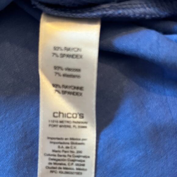 Chicos Zenergy Shirt Womens Medium Blue Relaxed Fit Tunic Round Neck Pullover - Picture 5 of 7